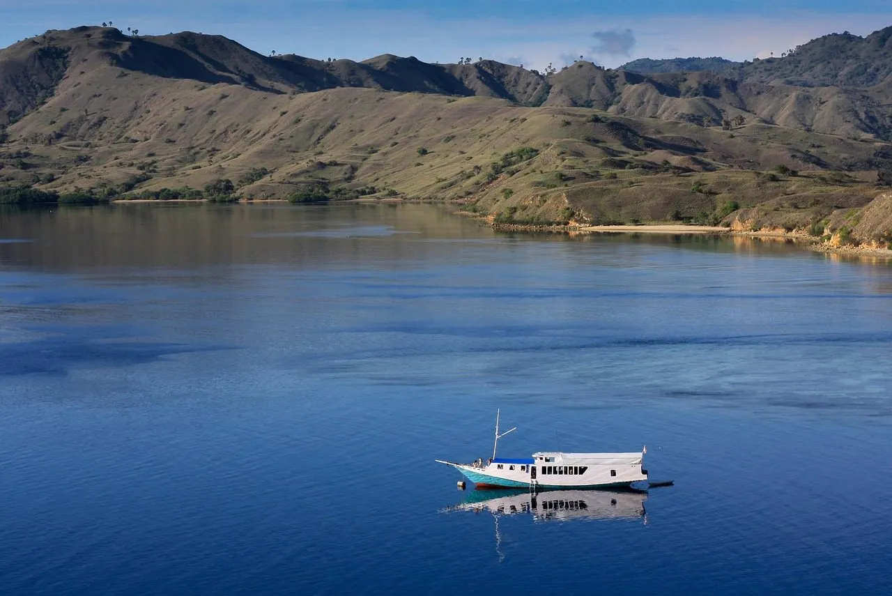 Scuba diving in Komodo