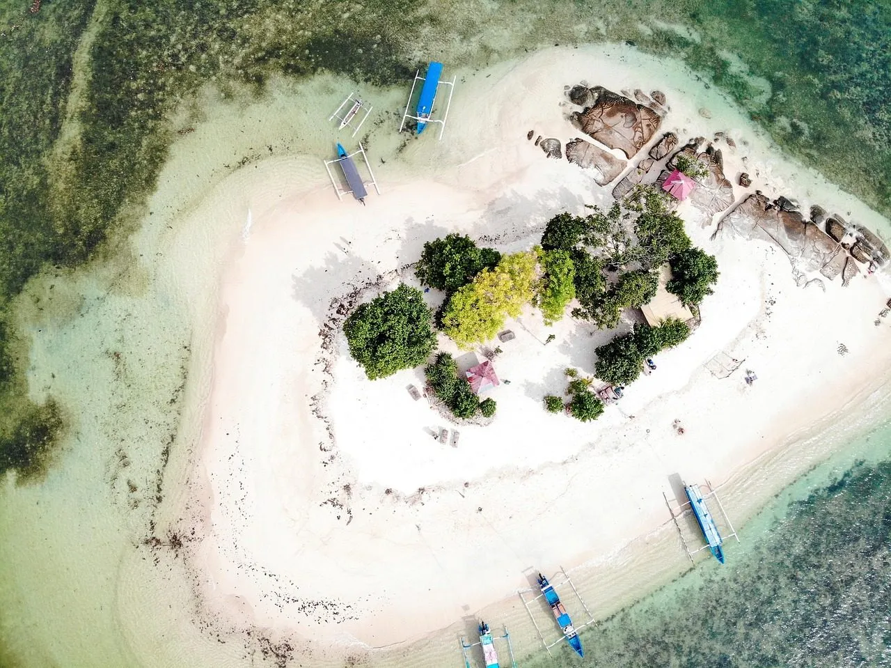 Scuba diving in Gili Islands