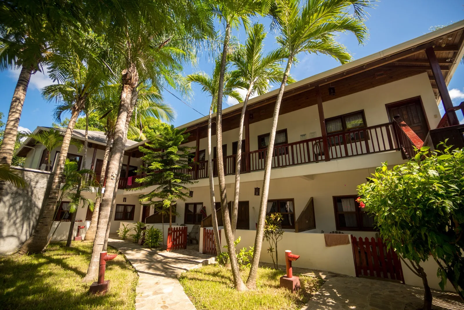 Splash Inn Dive Resort, photo via Google